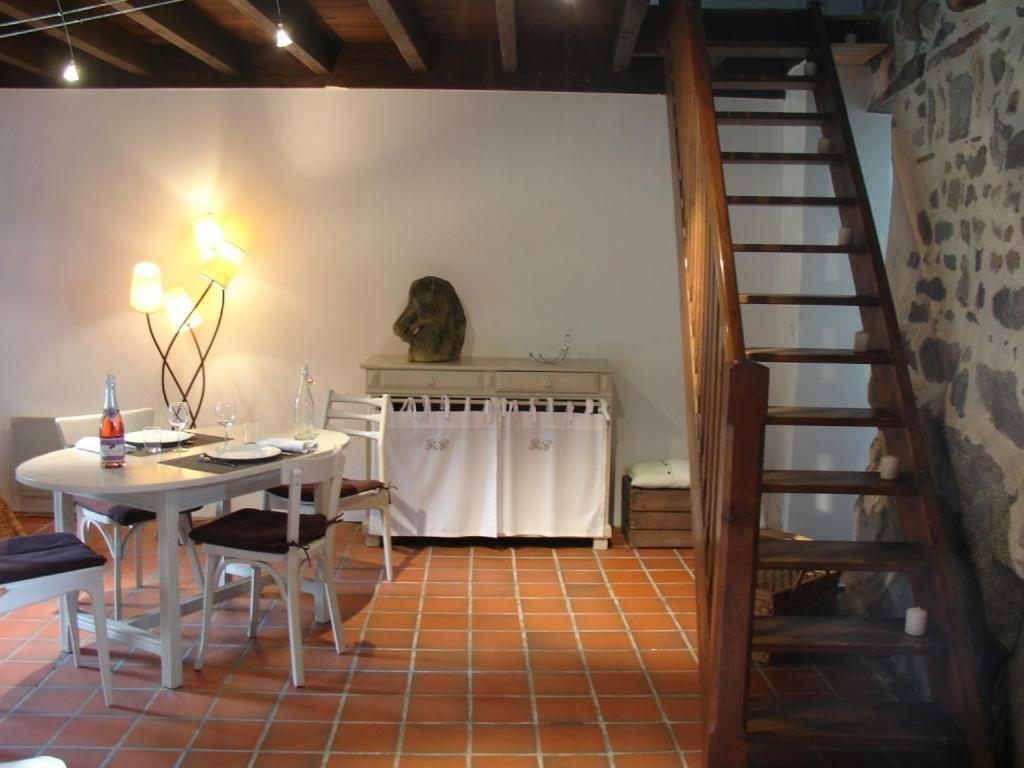 Au Bout Du Ciel - Chez Anna Villa Isserteaux Exterior foto